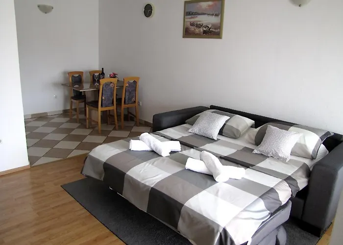 アパート Klanac *